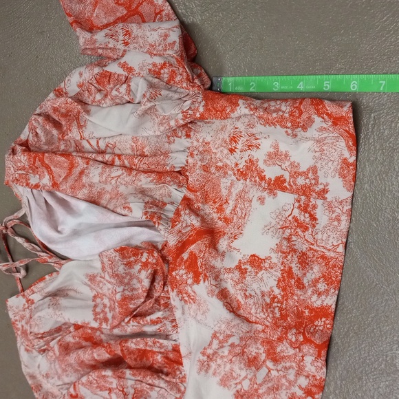 IN THE STYLE SALMON PINK, ZIP BACK, CROPPED TOP - Picture 5 of 13